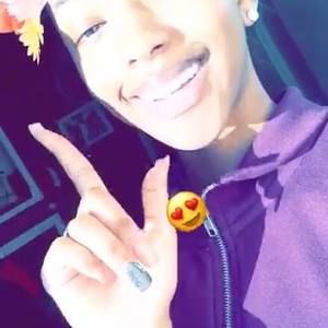 Meet your Posher, Johnae